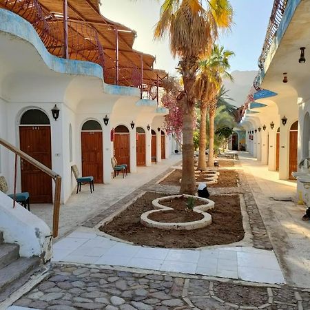 Sebaii Camp السباعى كامب شاطئ الترابين بجوار ويت بالس Nuweiba` Exterior foto